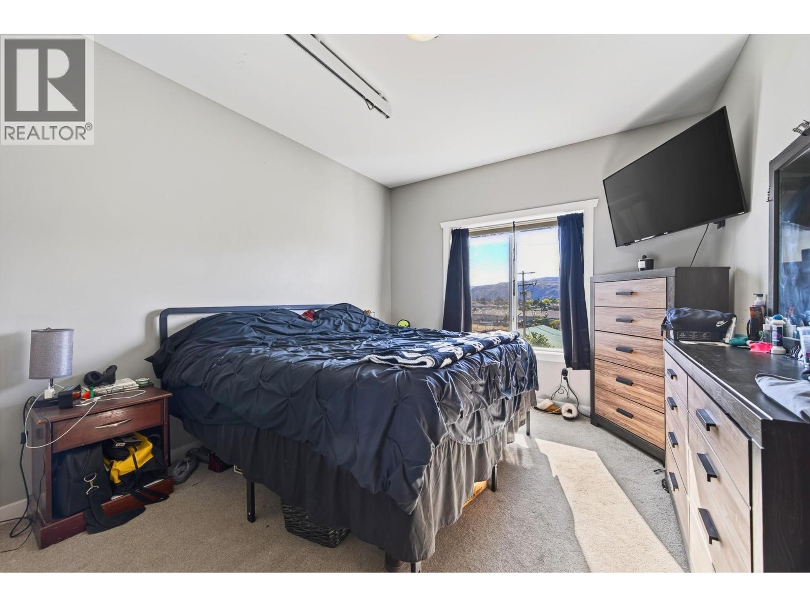 #21 1900 ORD Road - 12