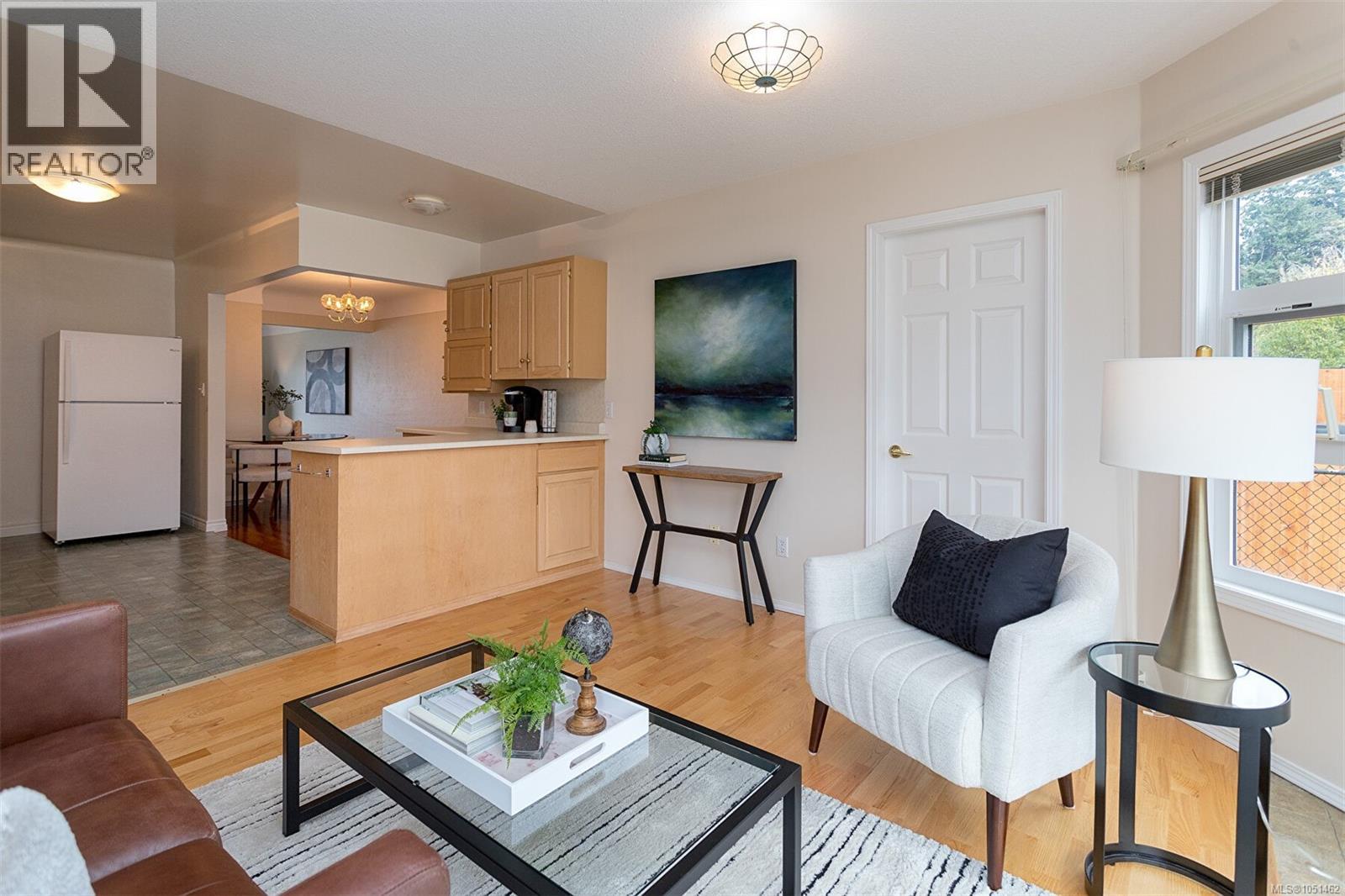 1679 Freeman Ave - Image 12