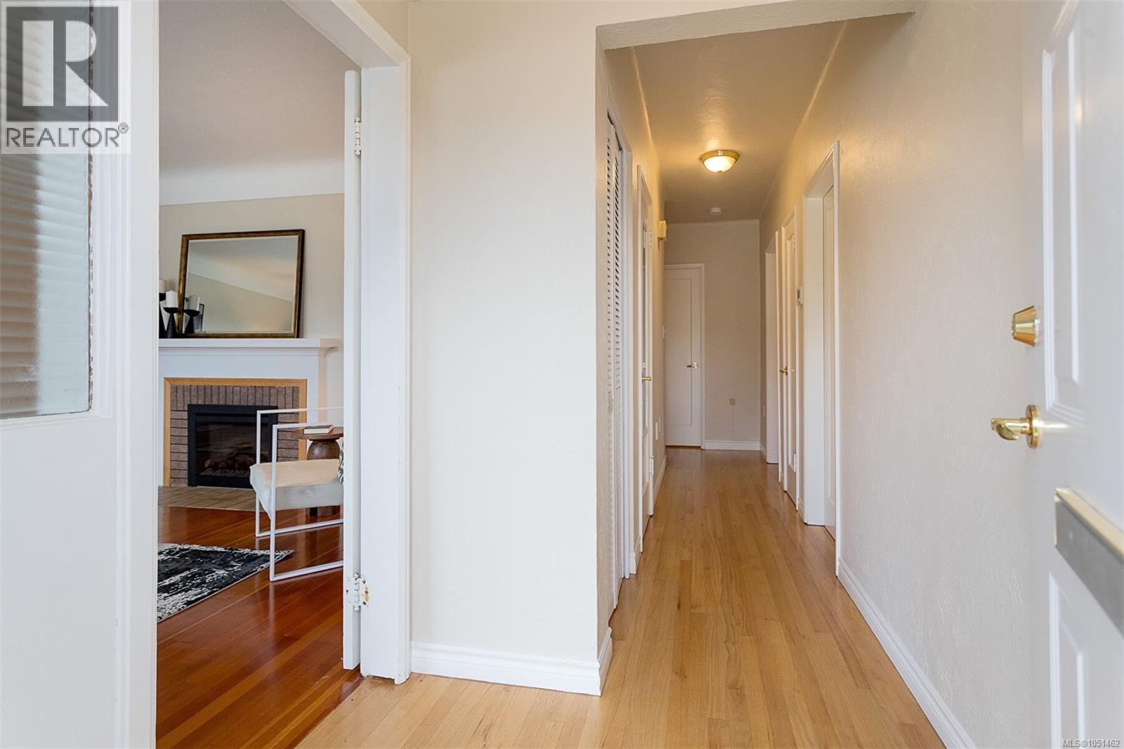 1679 Freeman Ave - Image 3
