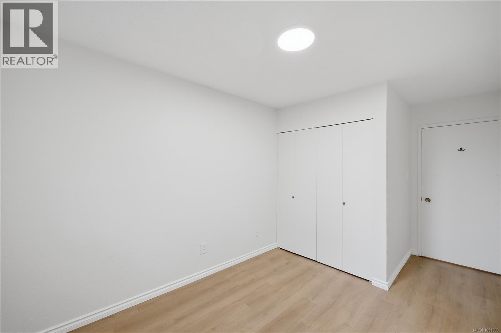 #411 909 Pembroke St - Image 20