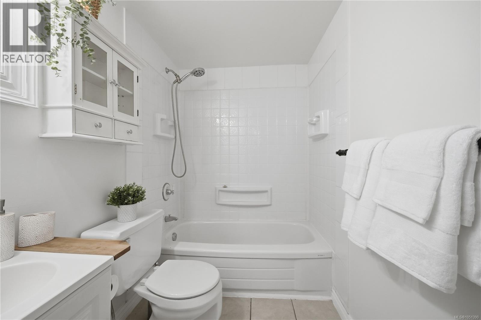 #411 909 Pembroke St - Image 22