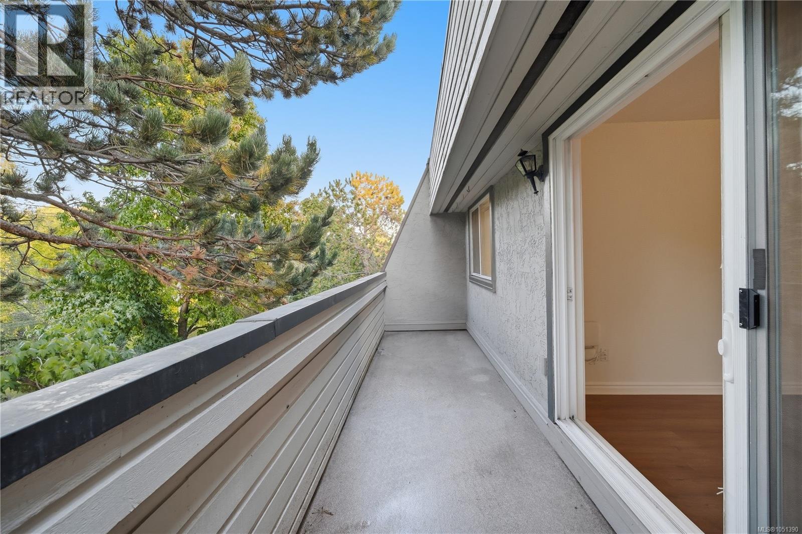 #411 909 Pembroke St - Image 27