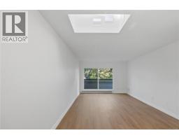 411 909 Pembroke St, Victoria, BC V8T4Z5 Photo 11