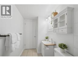 411 909 Pembroke St, Victoria, BC V8T4Z5 Photo 25