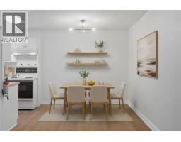 Living room - 411 909 Pembroke St, Victoria, BC V8T4Z5 Photo 6