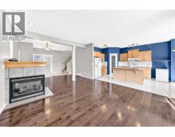 Primary Bedroom - 16 Royal Birch Rise Nw, Calgary, AB T3G5K2 Photo 12