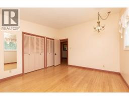 317 Laval Boulevard W - photo 23