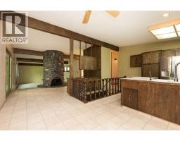 317 Laval Boulevard W - photo 12