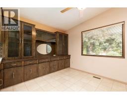 317 Laval Boulevard W - photo 16
