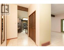 317 Laval Boulevard W - photo 8