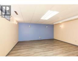 317 Laval Boulevard W - photo 33