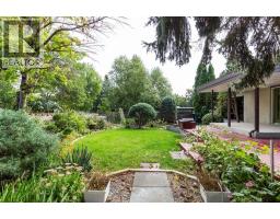 317 Laval Boulevard W - photo 42
