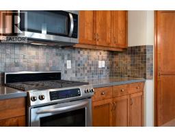 405, 6 Hemlock Crescent SW - photo 10