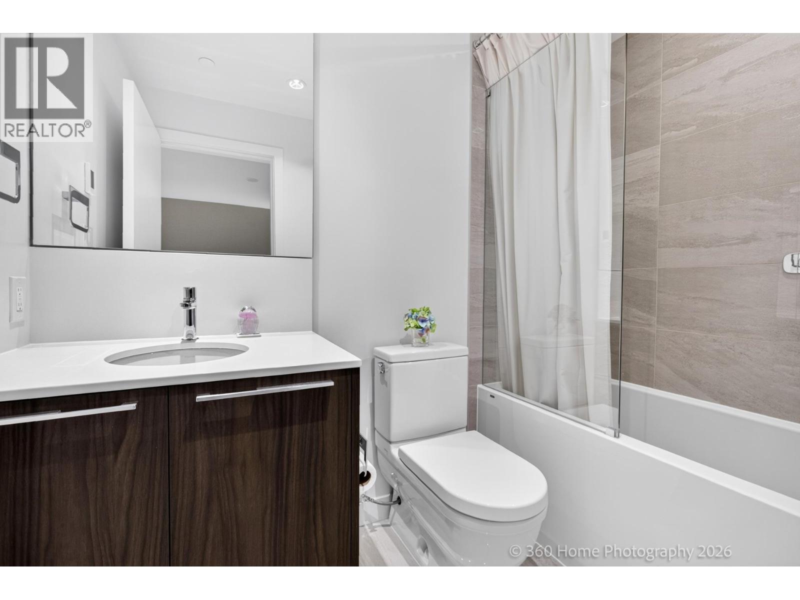 Photo of 1204 6688 PEARSON WAY 20