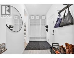 Laundry room - 17 Masters Terrace Se, Calgary, AB T3M2C1 Photo 12