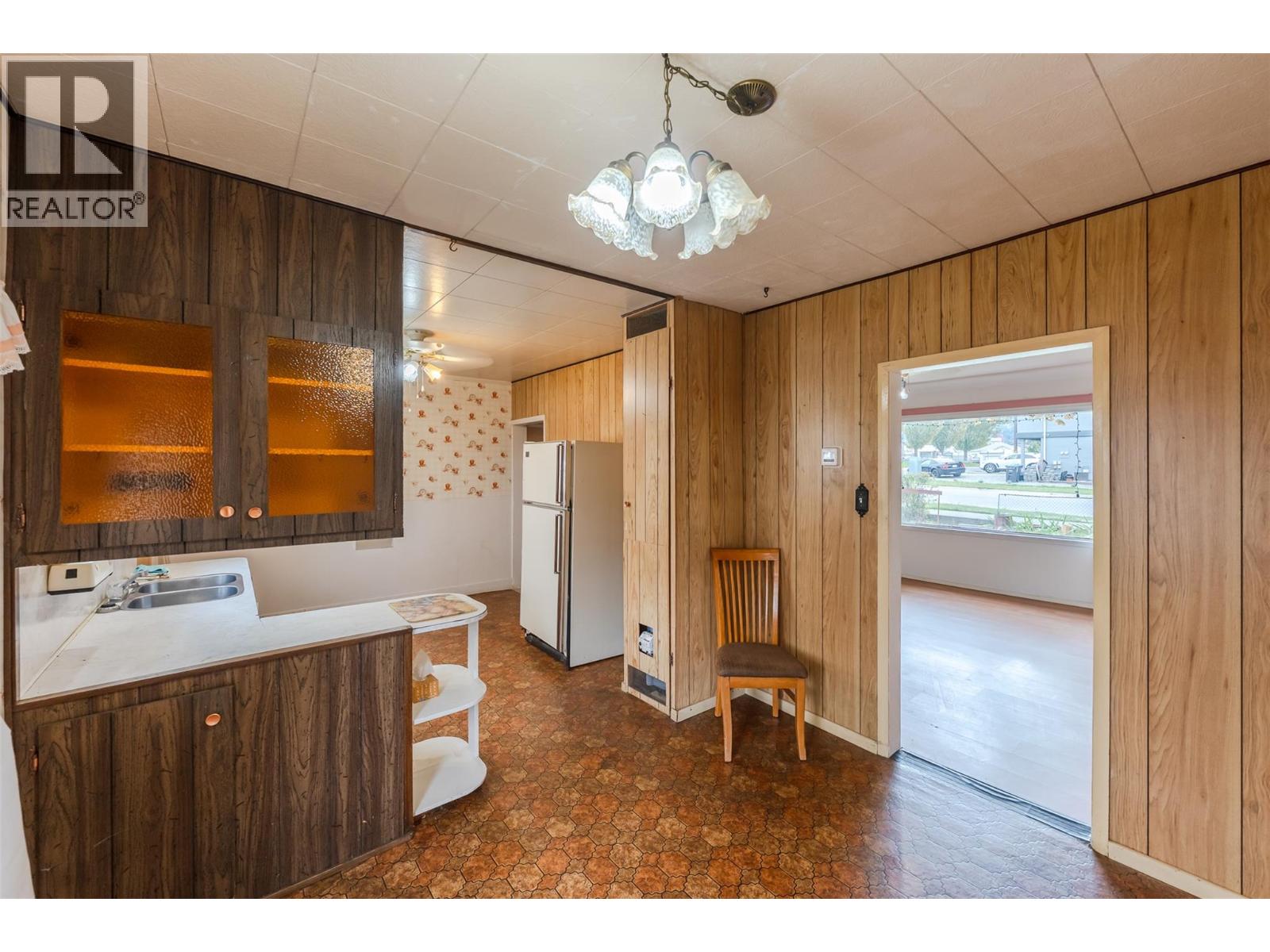 395 Edmonton Avenue, Penticton