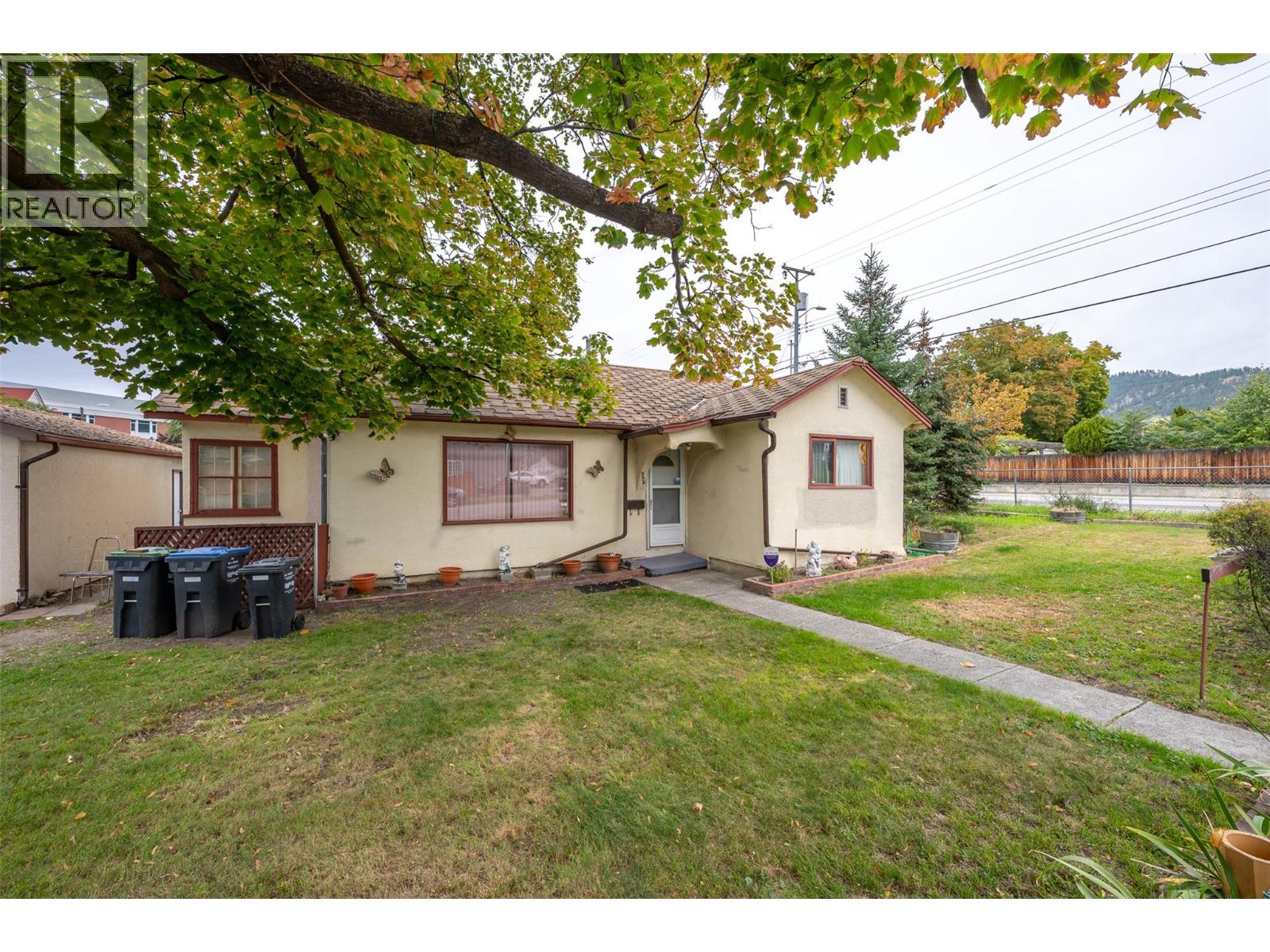 395 Edmonton Avenue, Penticton