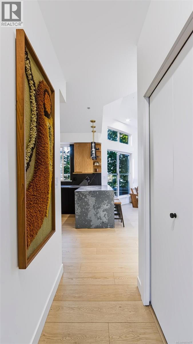#15 60 Dallas Rd - Image 22