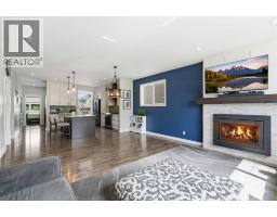 237 Mahogany Parade SE - photo 5