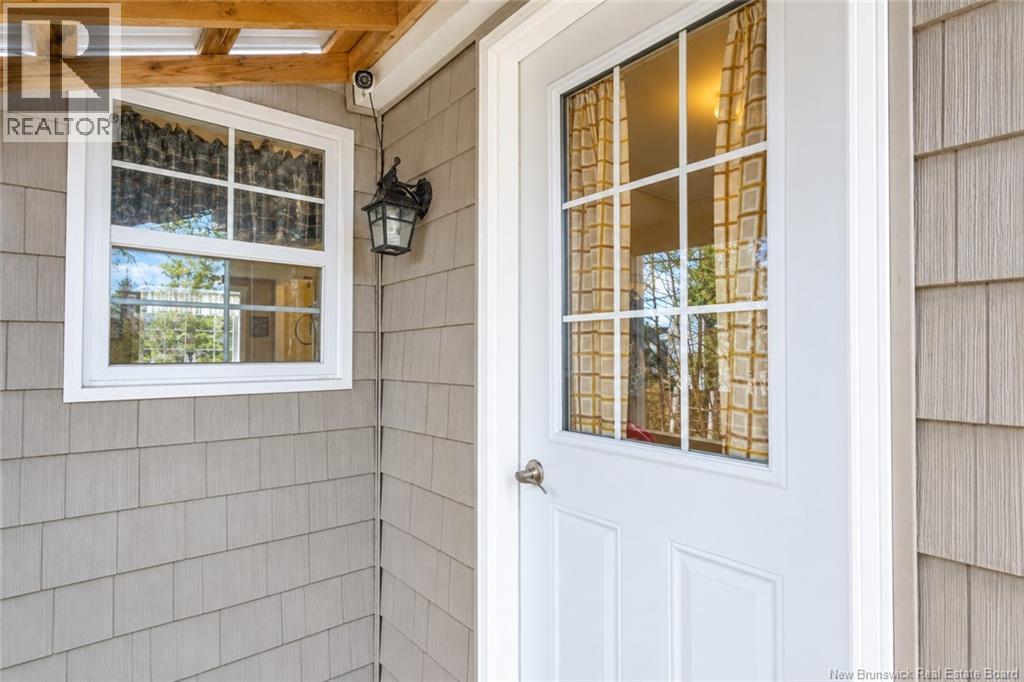 33 Magnolia Avenue - Image 3