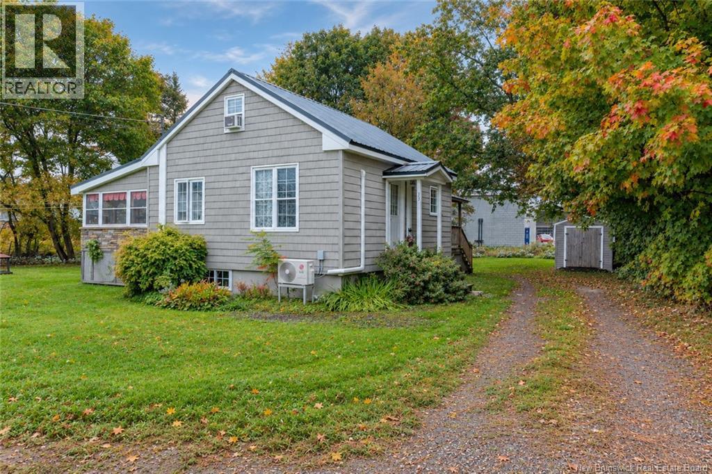 33 Magnolia Avenue - 1