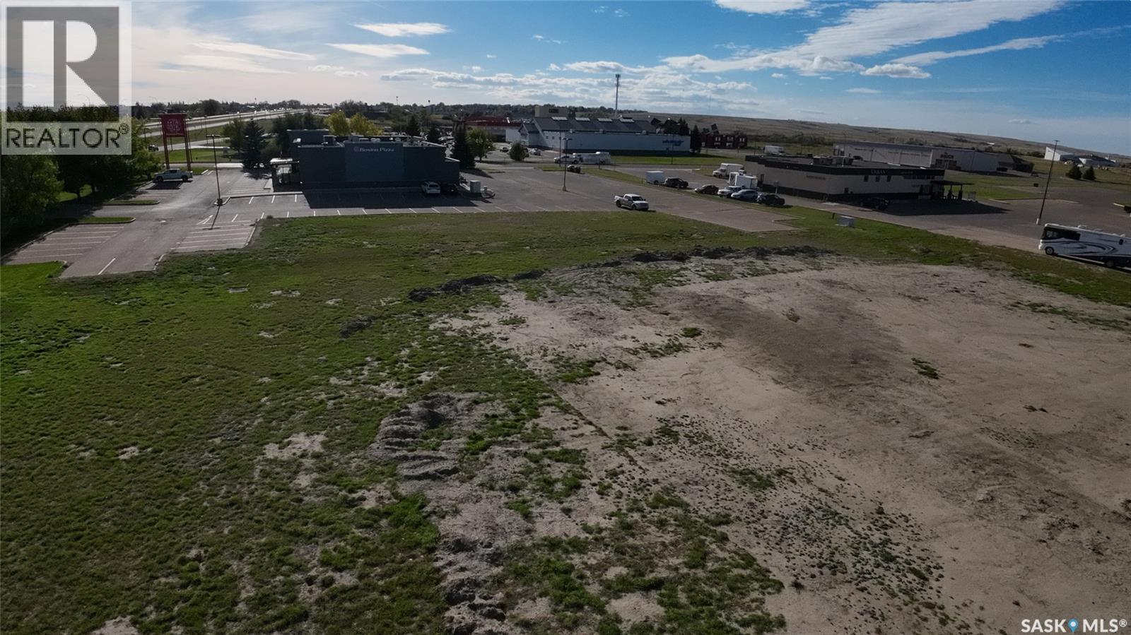 1605 North Service ROAD E, Swift Current Saskatchewan — photo 5