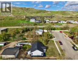 10122 106 Avenue, Peace River, AB T8S1K9 Photo 10