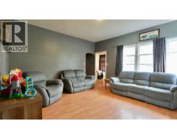 10122 106 Avenue, Peace River, AB T8S1K9 Photo 24
