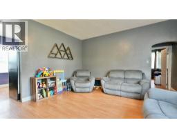 10122 106 Avenue, Peace River, AB T8S1K9 Photo 25