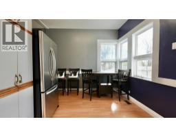 10122 106 Avenue, Peace River, AB T8S1K9 Photo 17