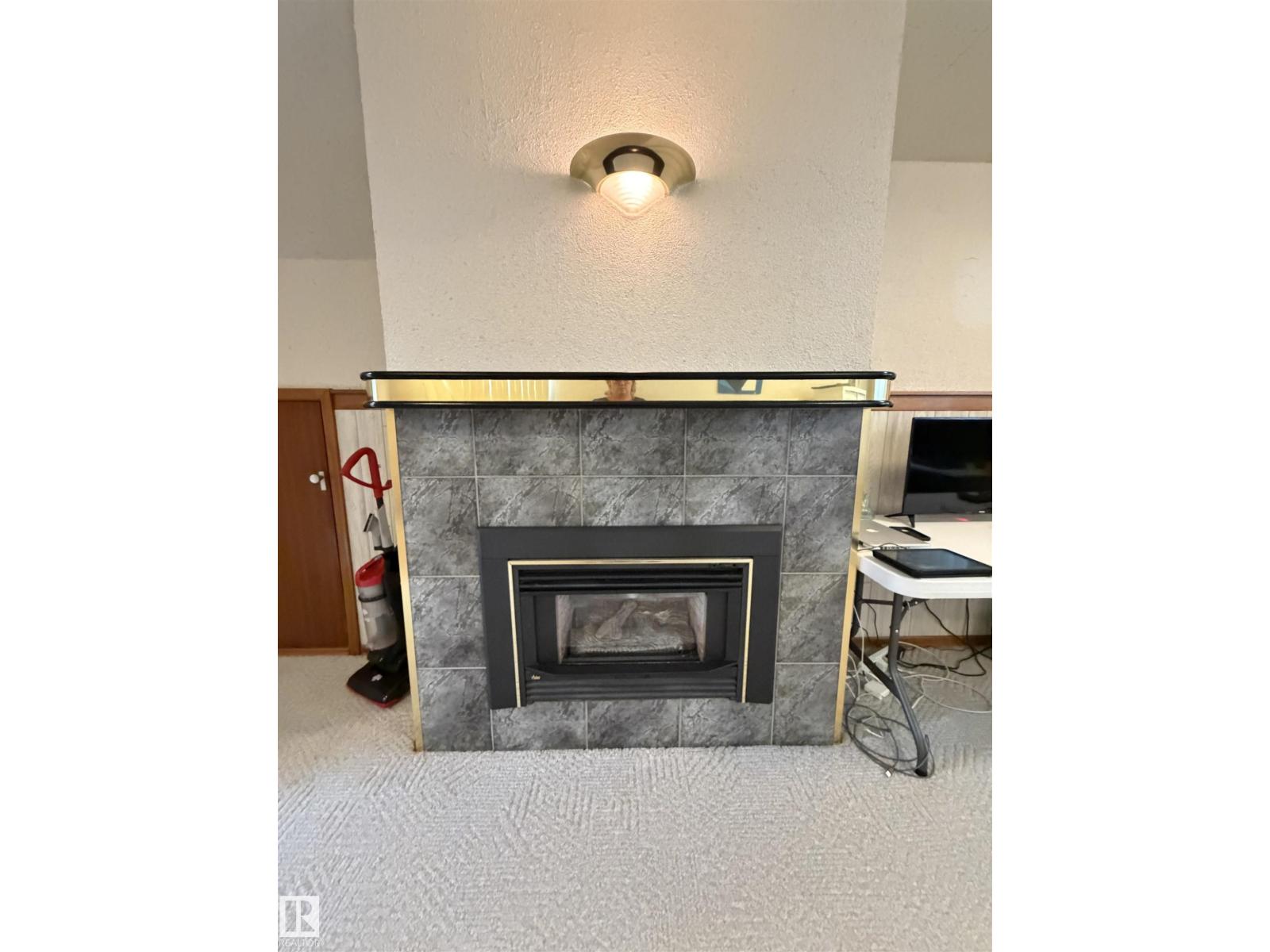 99 PINE ST - 24
