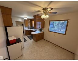 Bedroom 2 - 99 Pine St, Sherwood Park, AB T8A1G9 Photo 6