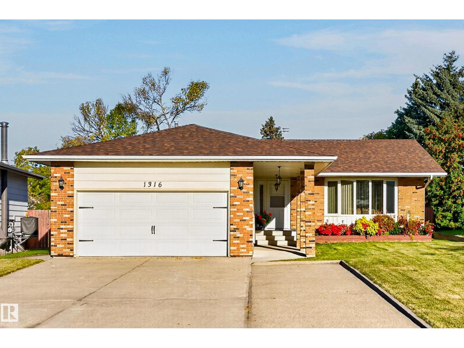1316 85 ST NW - 1