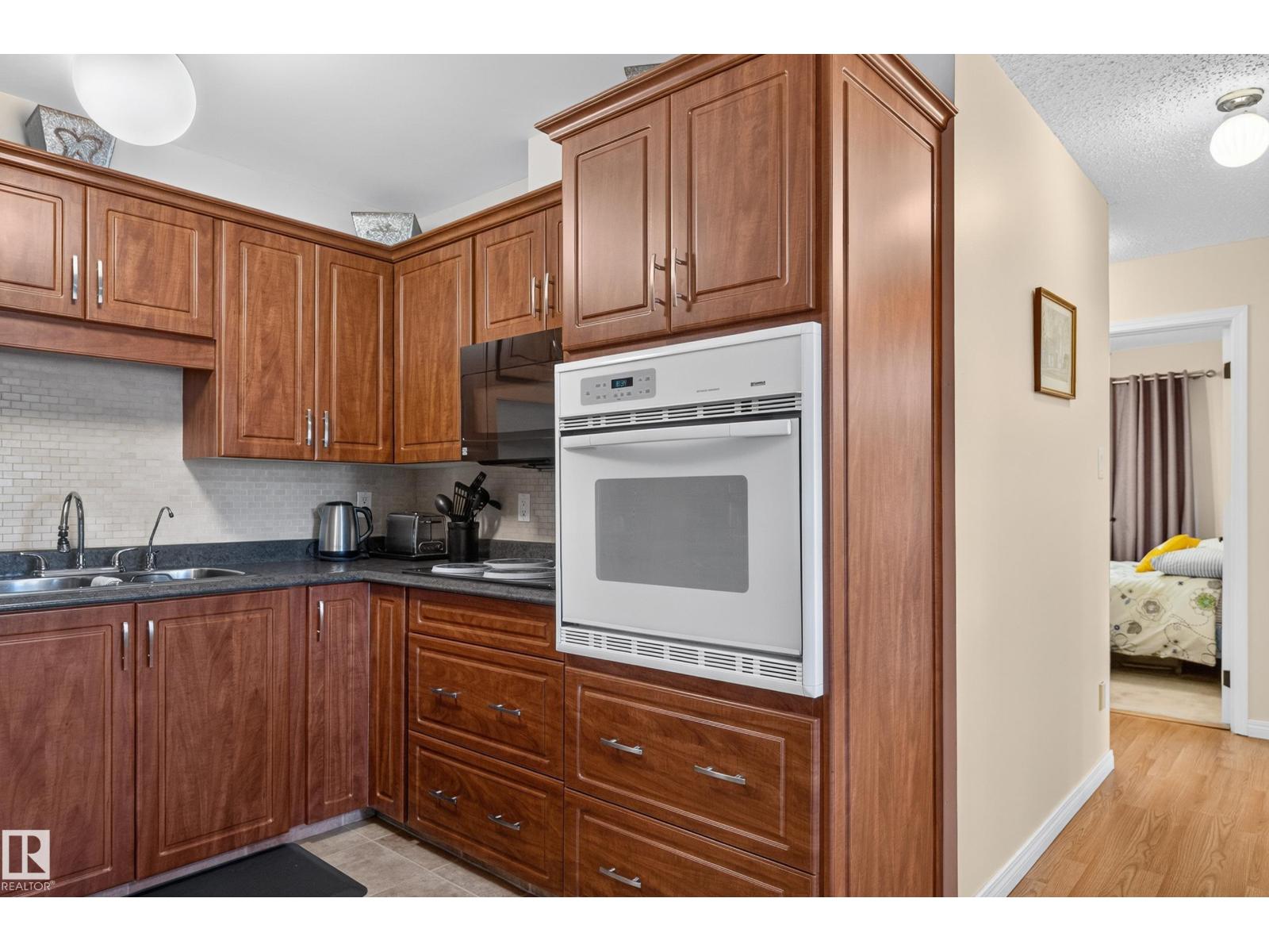 1316 85 ST NW - Image 17