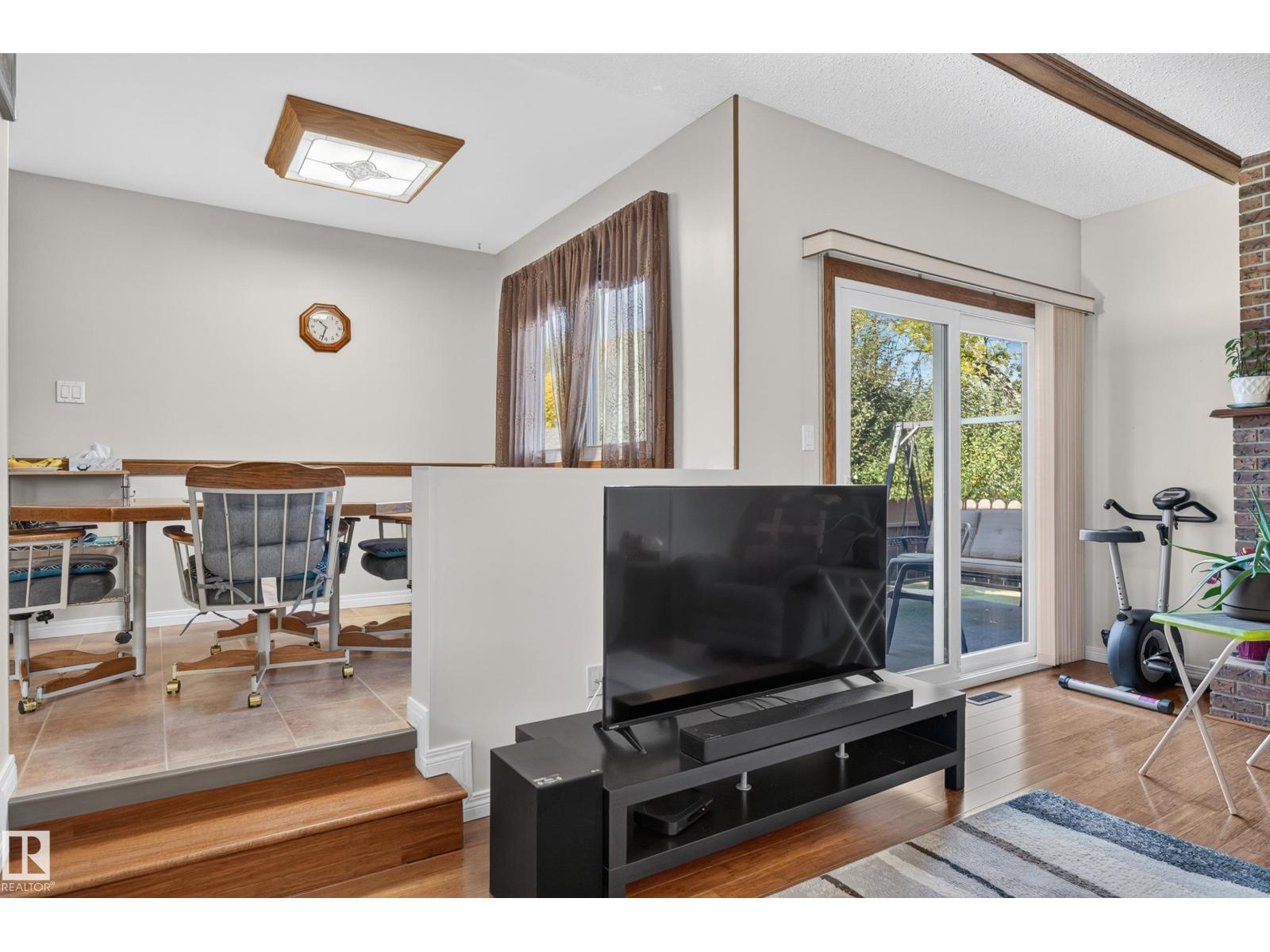 1316 85 ST NW - Image 21