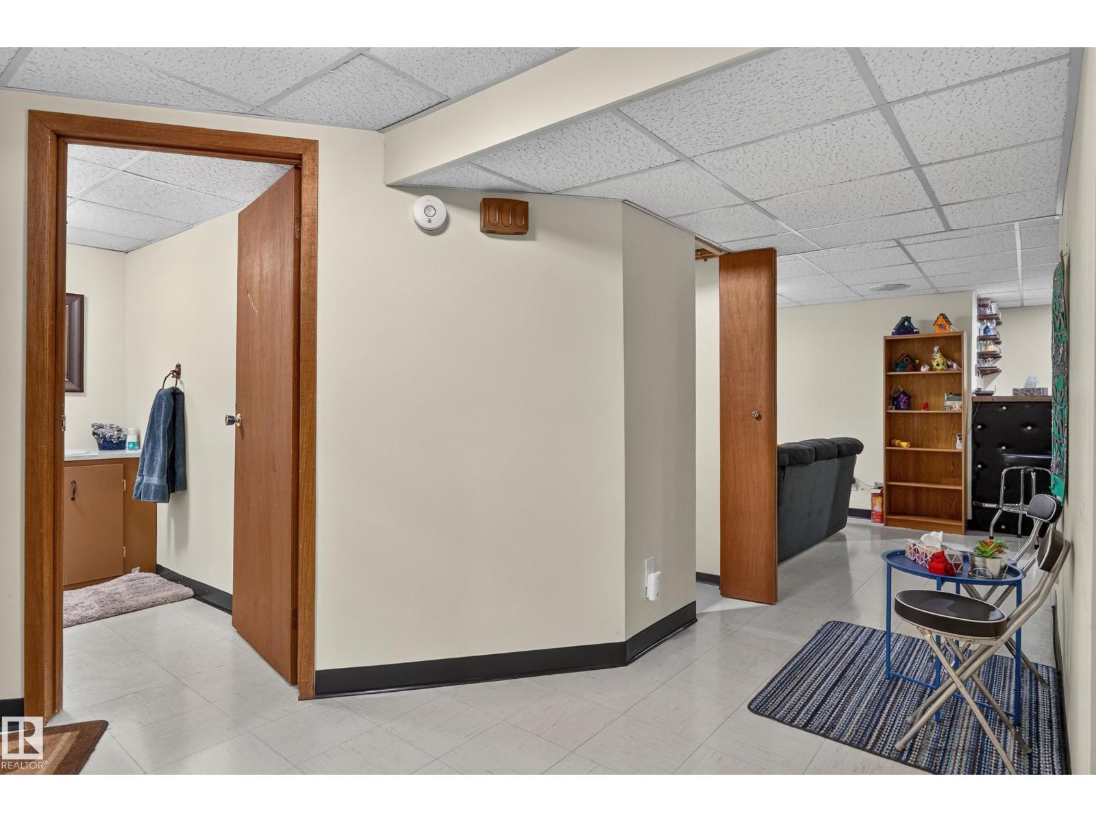 1316 85 ST NW - 39