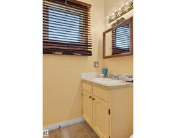 1316 85 St Nw, Edmonton, AB T6K1X8 Photo 29
