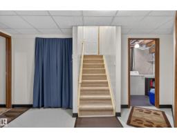 1316 85 St Nw, Edmonton, AB T6K1X8 Photo 38