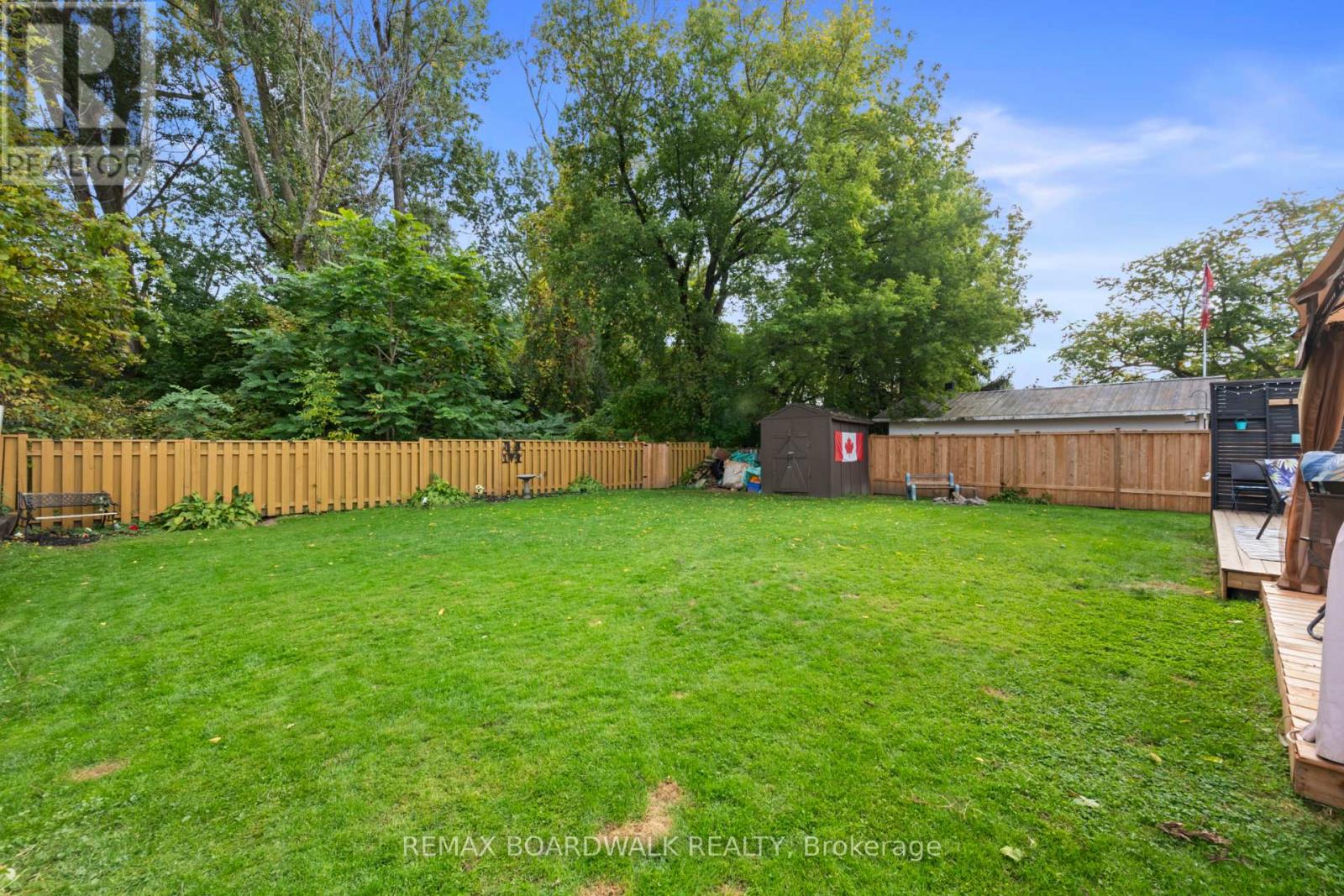 353 CHURCHILL ROAD E - Image 10