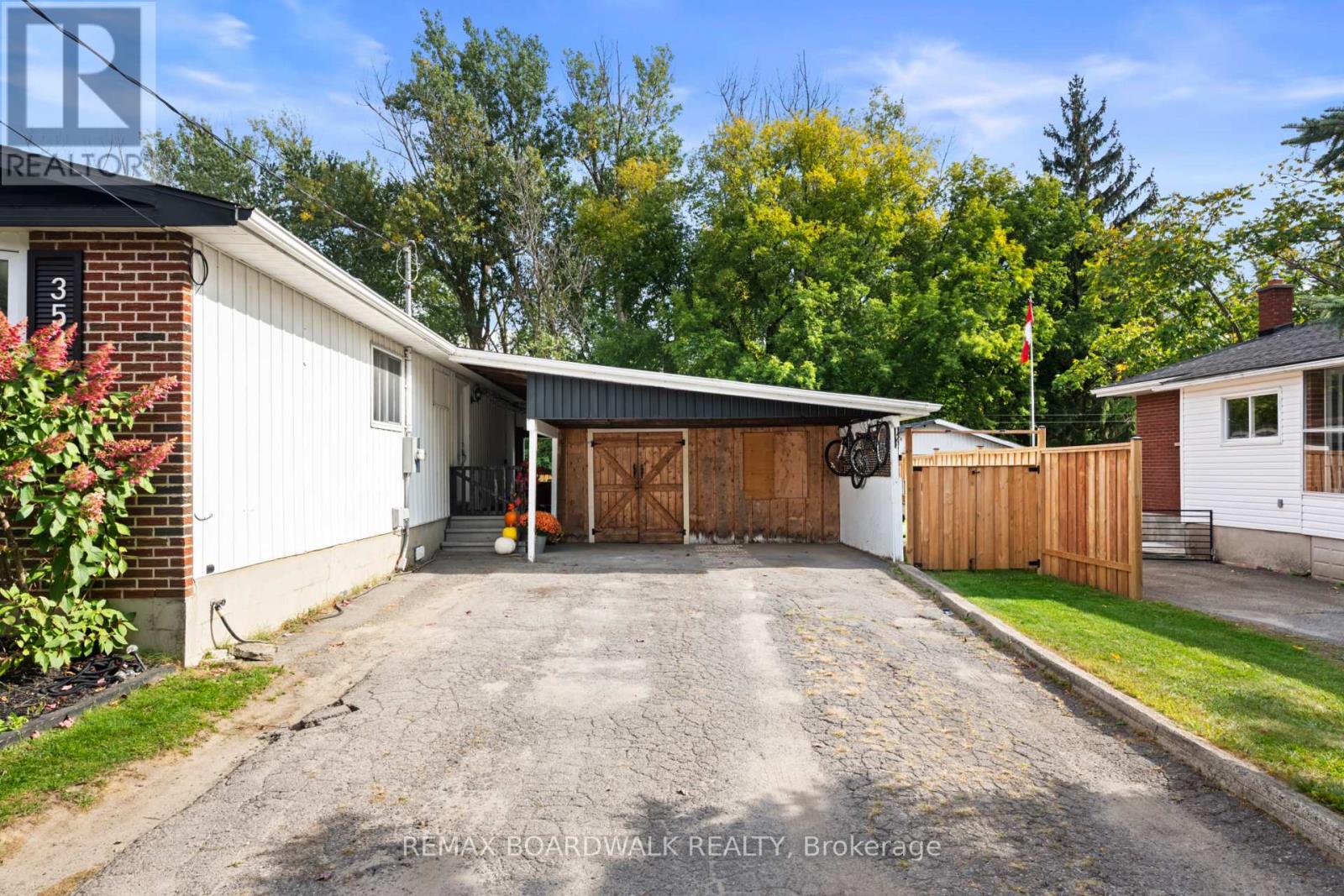 353 CHURCHILL ROAD E - Image 5