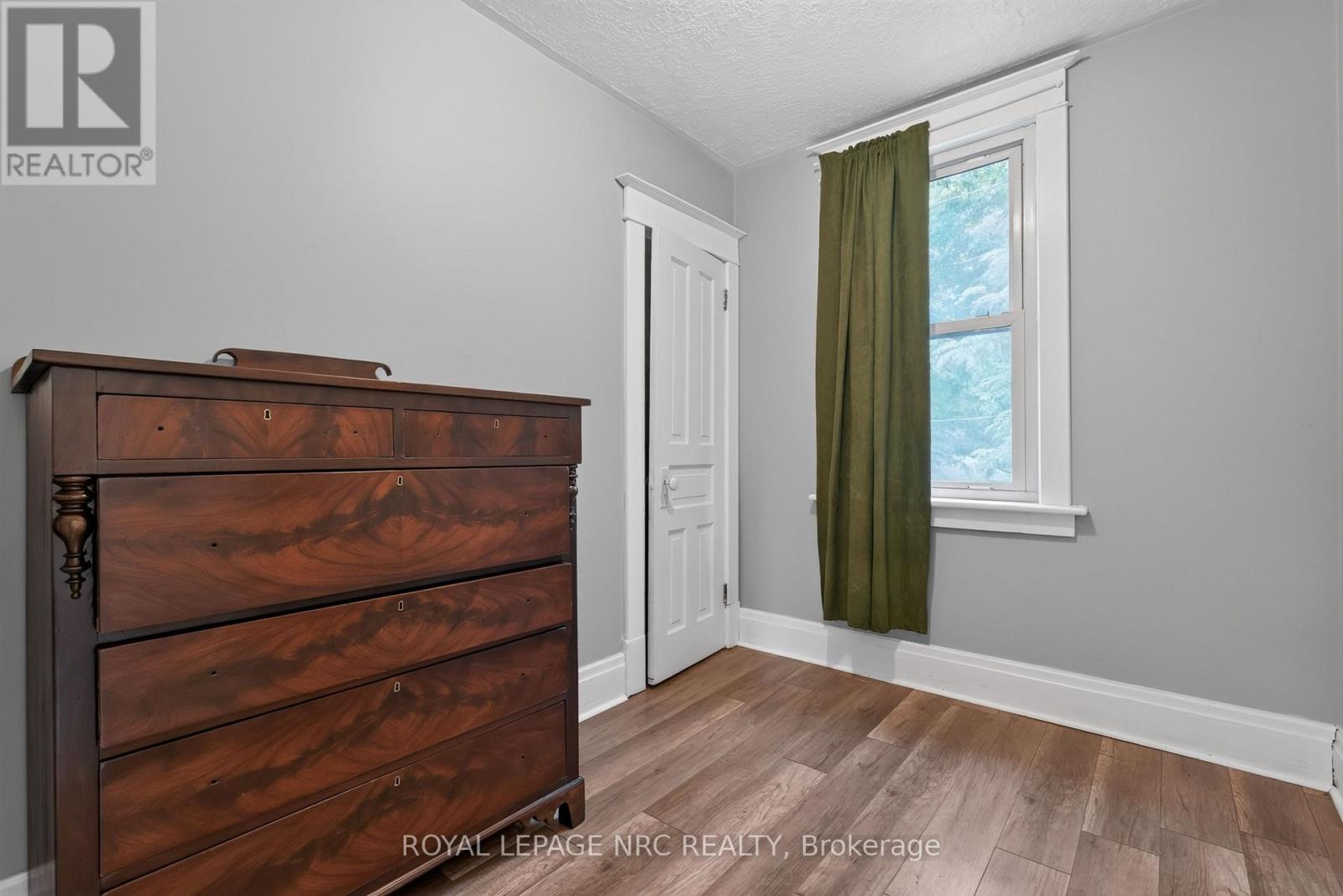 9 MARMORA STREET - Image 23