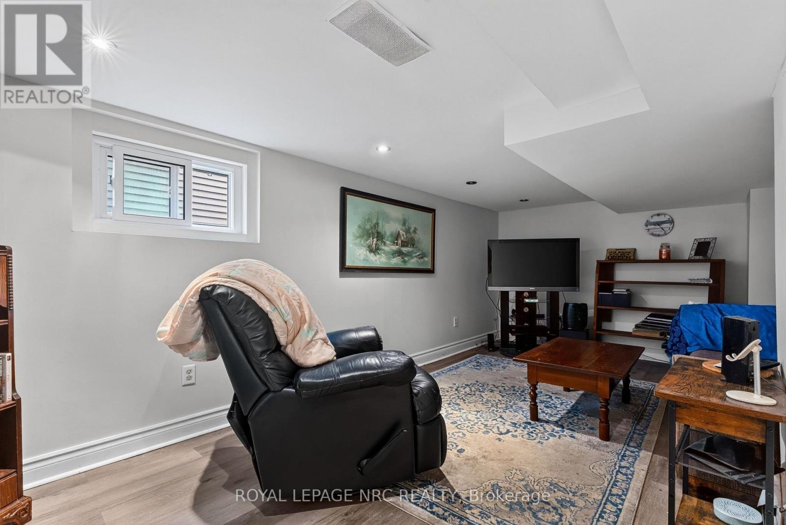 9 MARMORA STREET - Image 31