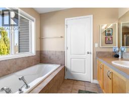 163 Wiley Crescent, Red Deer, AB T4N7G7 Photo 16