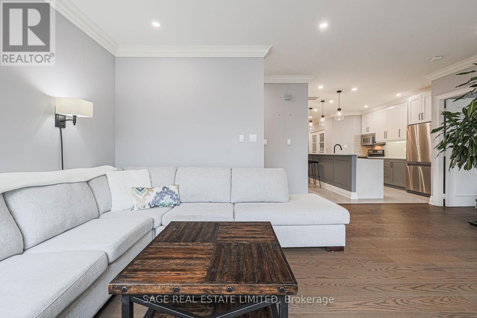 111 Merton Street South — photo 29