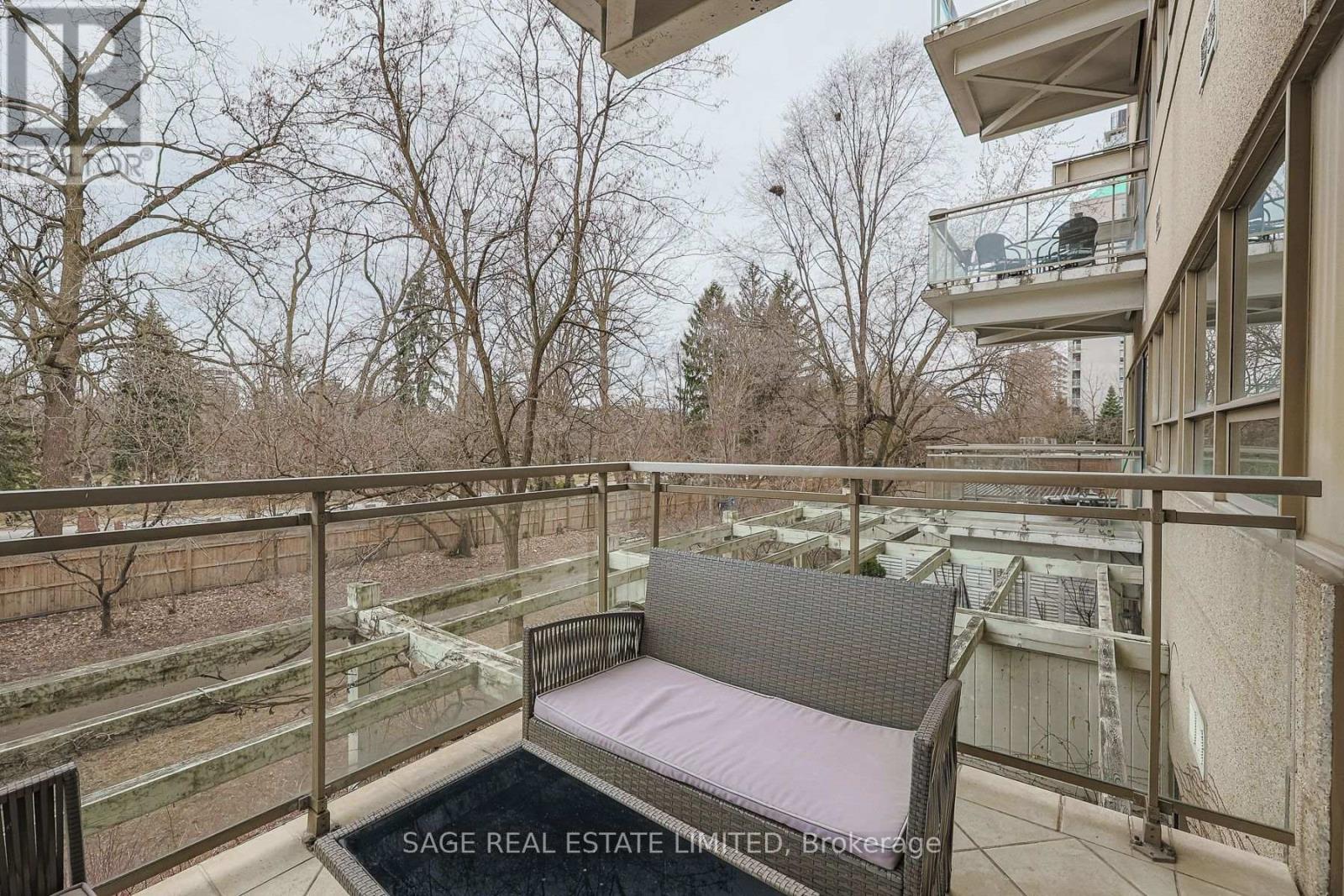 111 Merton Street South — photo 40