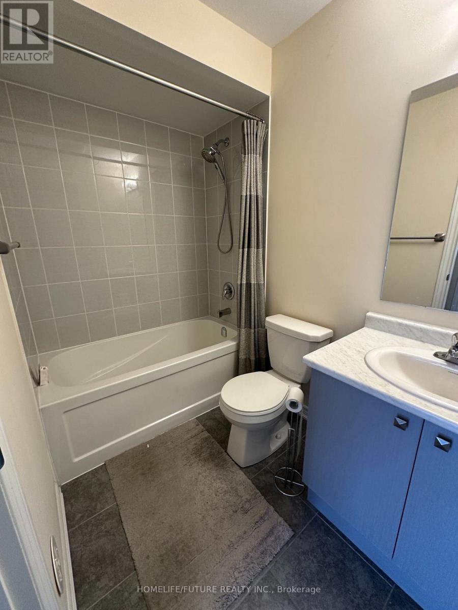 39- 250 Finch Avenue, Pickering, ON photo 31
