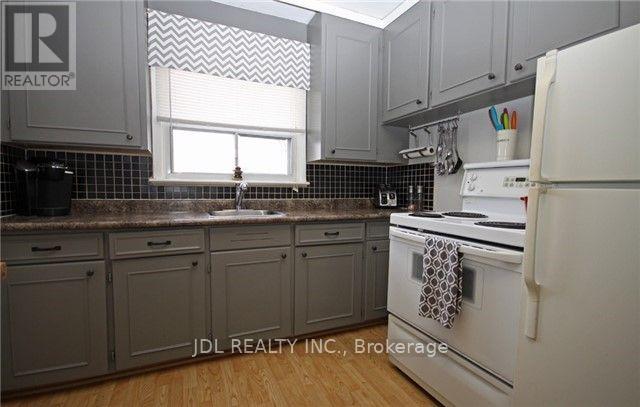 245 WINDSOR STREET - Image 6