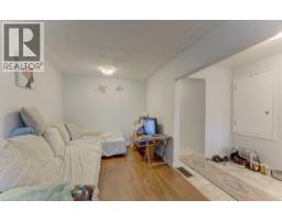 Primary Bedroom - 174 Glen Road, Kitchener, ON N2M3G2 Photo 6