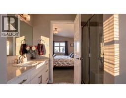 221 Lasalle Terrace W - photo 19