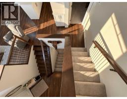 221 Lasalle Terrace W - photo 26